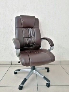 Кресло Barneo K-6 для руководителя (коричневая экокожа) в Первоуральске - pervouralsk.ok-mebel.com | фото 1